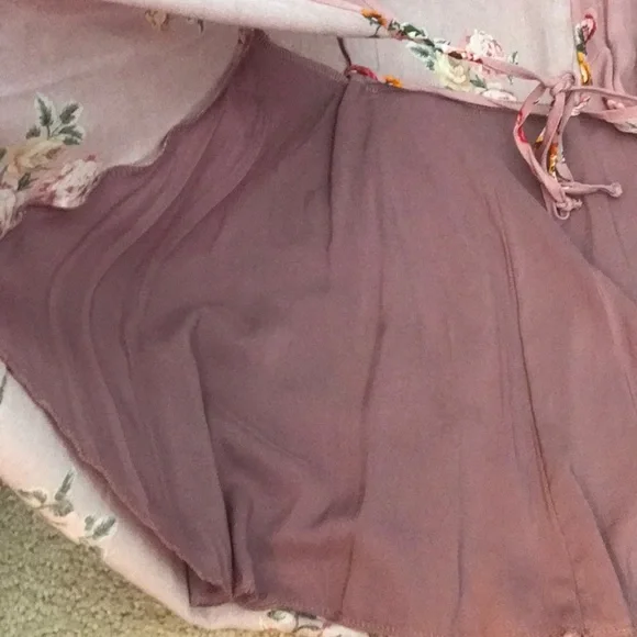 Mauve Floral Wrap Dress - Picture 6 of 7